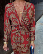 Harper™ | Elegant dress with long sleeves and floral print