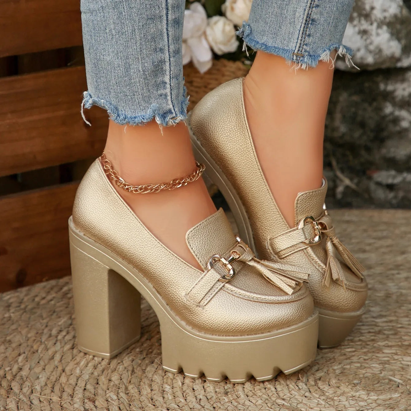 Zarela Platform Loafers