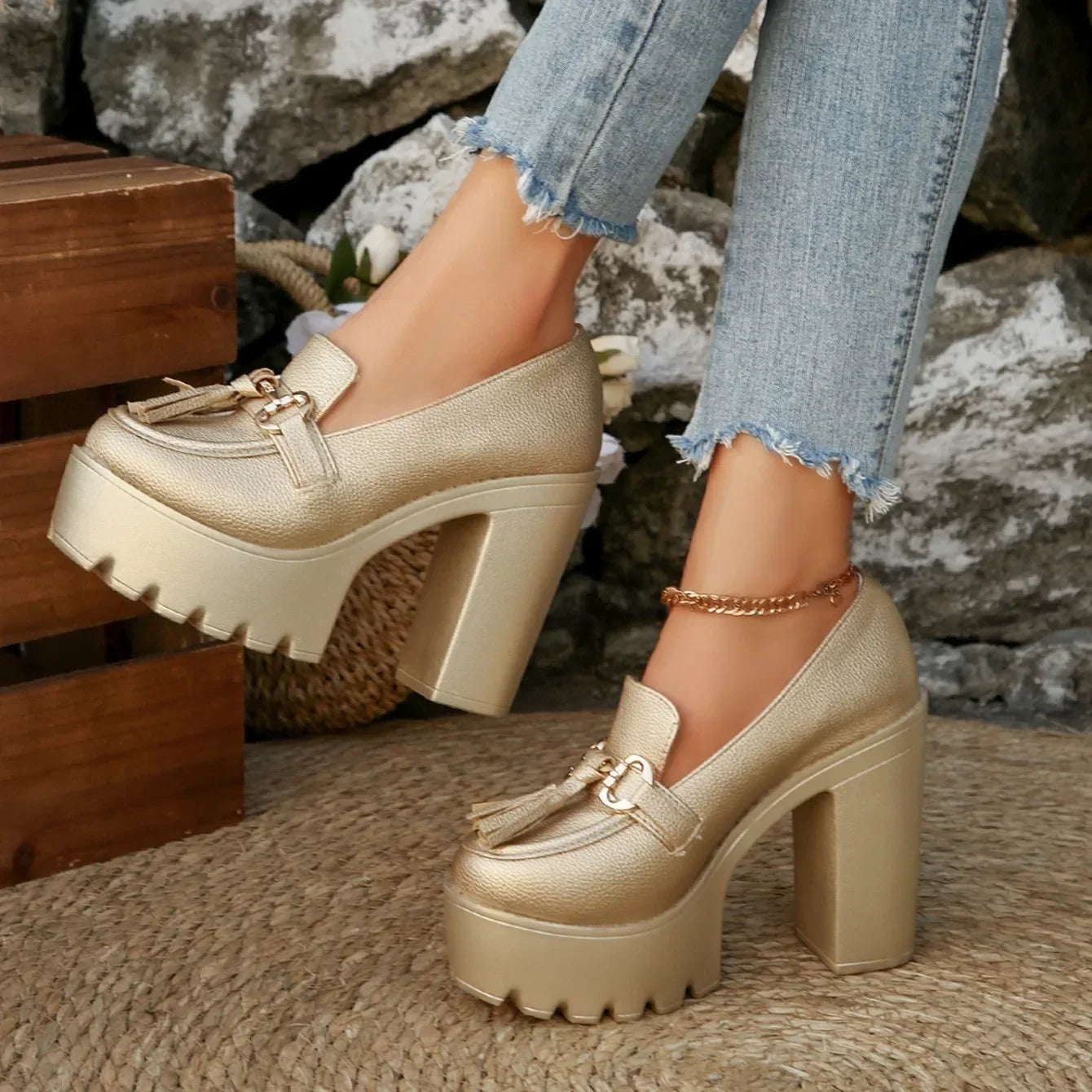 Zarela Platform Loafers