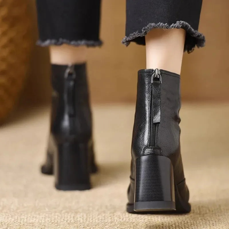 Noemi Leather Boots