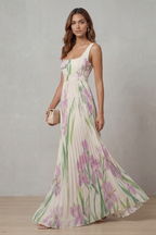 Vivienna – Pleated Maxi Dress