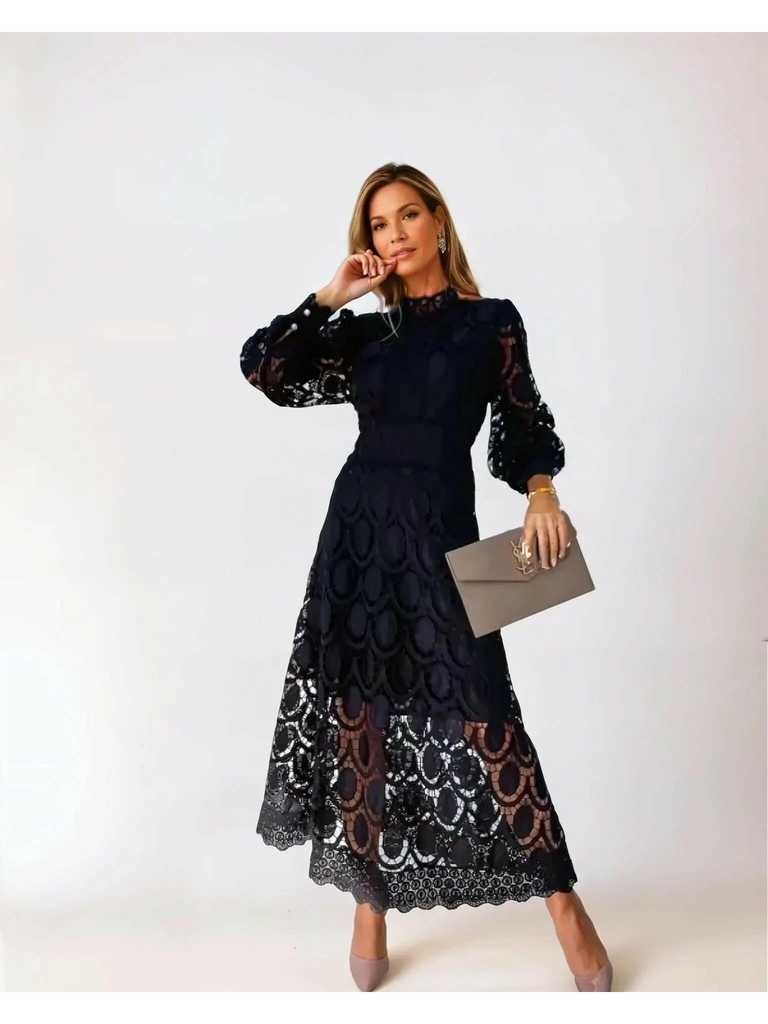 Amélie – French Lace Dress